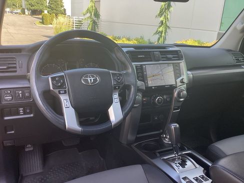 Certified 2023 Toyota 4Runner SR5 Premium w/ Moonroof Package AWD/4WD image 11