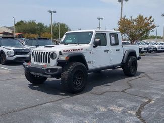 Used 2022 Jeep Gladiator Mojave w/ LED Lighting Group AWD/4WD video 2