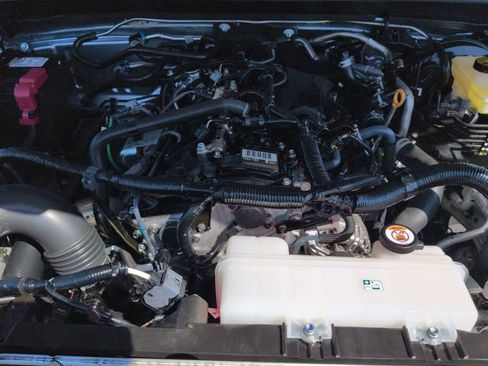 Certified 2026 Toyota Tacoma SR AWD/4WD image 30