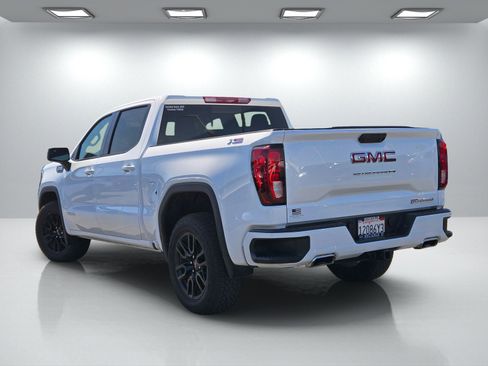 Used 2026 GMC Sierra 1500 Elevation w/ Preferred Package AWD/4WD image 6