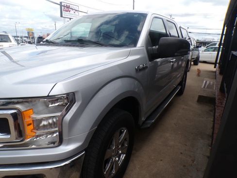 Used 2018 Ford F150 XLT w/ Equipment Group 302A Luxury image 3