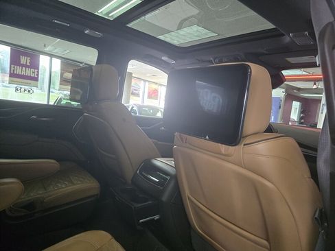 Used 2022 Cadillac Escalade Sport w/ Touring Package AWD/4WD image 2