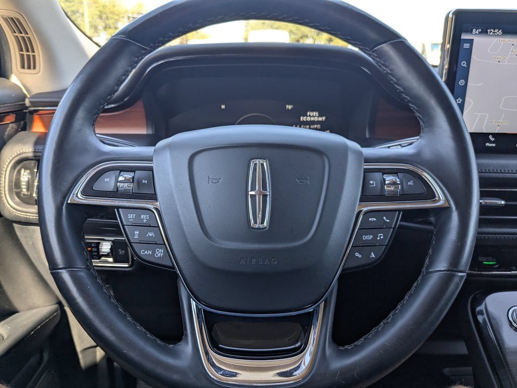 Used 2022 Lincoln Nautilus Reserve w/ Equipment Group 201A AWD/4WD image 20