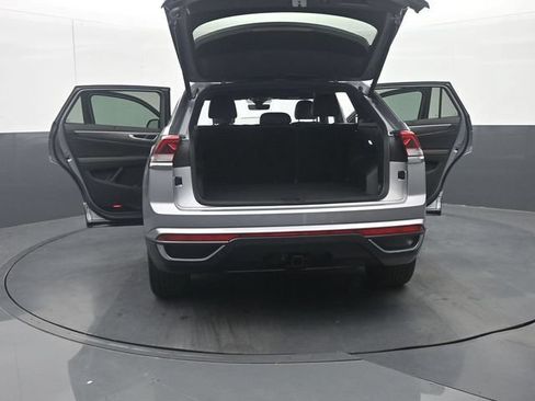 Used 2026 Volkswagen Atlas Cross Sport SE AWD/4WD image 40