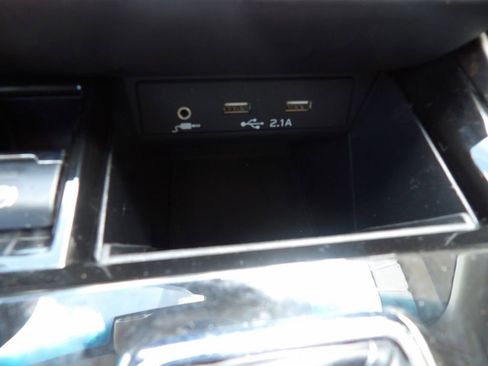 Used 2021 Subaru Outback Limited w/ Popular Package #2 image 21