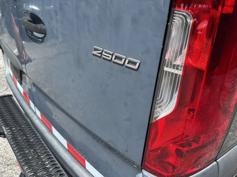 Used 2019 Mercedes-Benz Sprinter 170 image 35