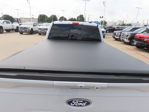 Used 2025 Ford F150 Lariat w/ Equipment Group 502A High AWD/4WD image 14