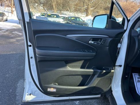 Certified 2023 Honda Ridgeline RTL-E image 11