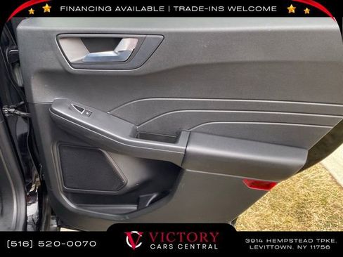 Used 2023 Ford Escape ST-Line Select w/ Class II Trailer Tow Package image 21