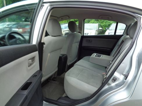 Used 2012 Nissan Sentra 2.0 image 16