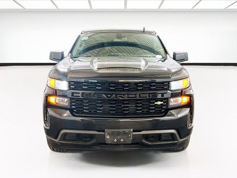 Used 2022 Chevrolet Silverado 1500 Custom image 2