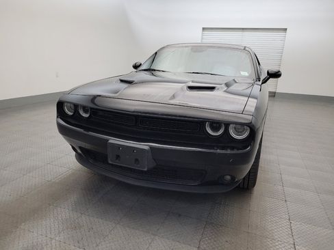 Used 2019 Dodge Challenger SXT w/ Blacktop Package RWD image 15