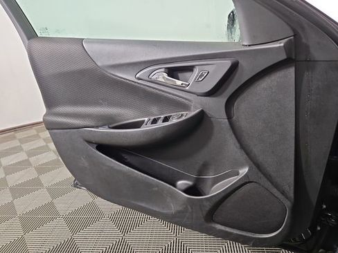 Used 2018 Chevrolet Malibu LT FWD image 28