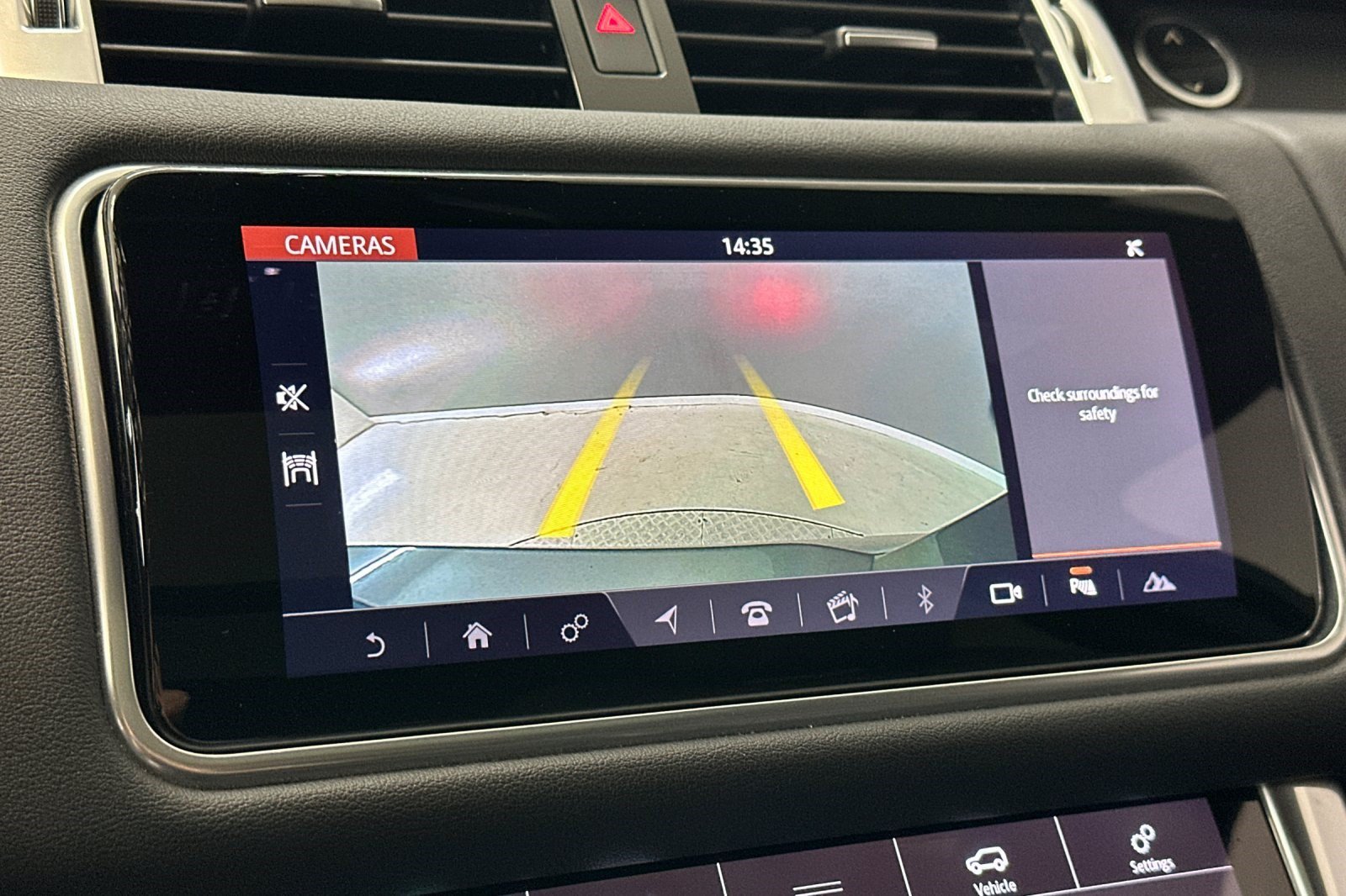 Used 2020 Land Rover Range Rover Sport HSE AWD/4WD image 18