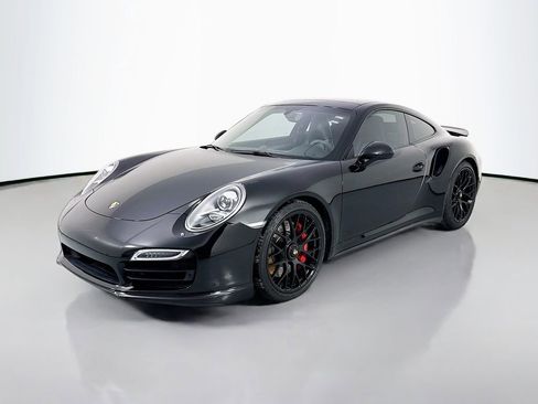 Used 2015 Porsche 911 Turbo image 3