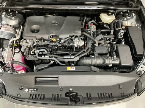 Used 2026 Toyota Camry SE FWD image 12