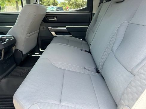 Used 2022 Toyota Tundra SR5 AWD/4WD image 17