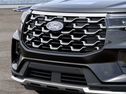 New 2027 Ford Explorer Platinum w/ LUX Leather Package AWD/4WD image 17