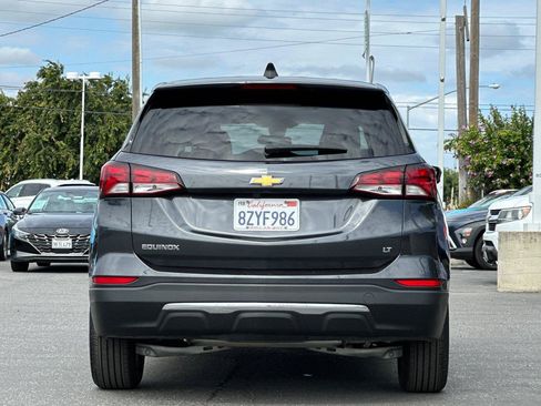 Used 2022 Chevrolet Equinox LT FWD image 5