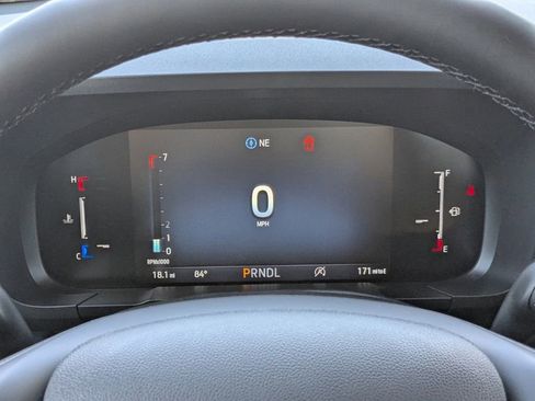 New 2025 Ford Maverick XLT w/ XLT Luxury Package image 29