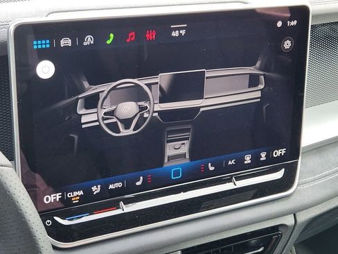 New 2026 Volkswagen Tiguan SE R-Line AWD/4WD image 10