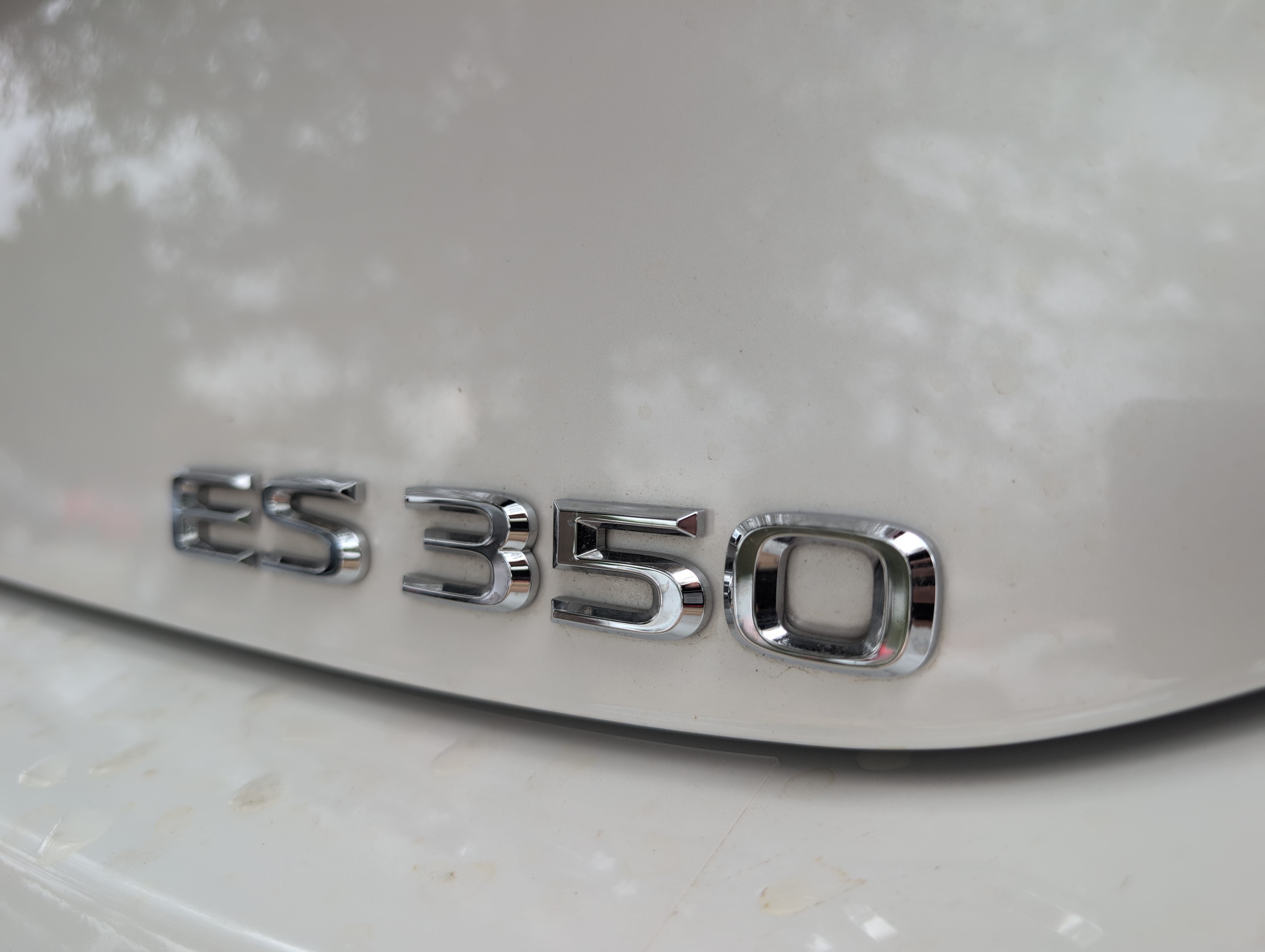 Used 2024 Lexus ES 350 w/ Premium Package FWD image 9