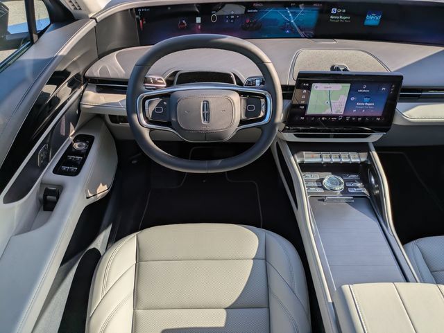 New 2026 Lincoln Nautilus Premier AWD/4WD image 15