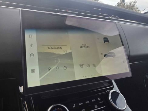 Used 2023 Land Rover Range Rover Sport SE Dynamic image 28