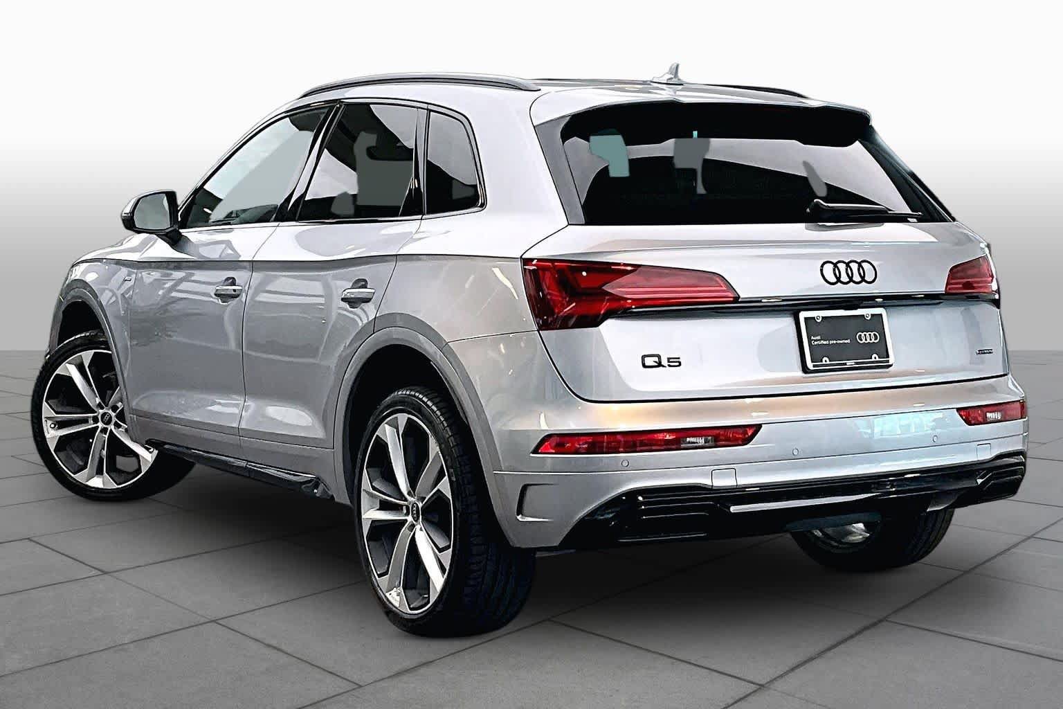 Certified 2025 Audi Q5 2.0T Premium Plus w/ Premium Plus Package AWD/4WD image 12