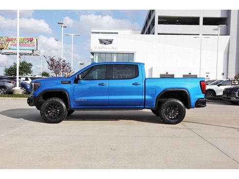 Used 2023 GMC Sierra 1500 AT4X image 3