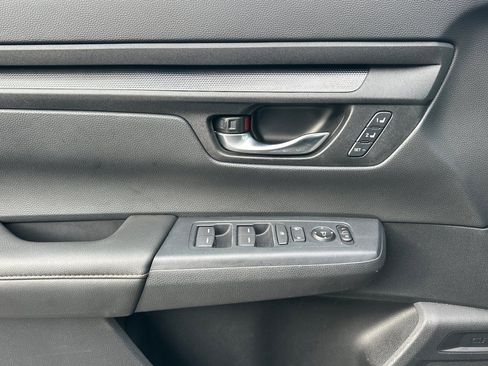 Certified 2025 Honda CR-V Sport-L image 10