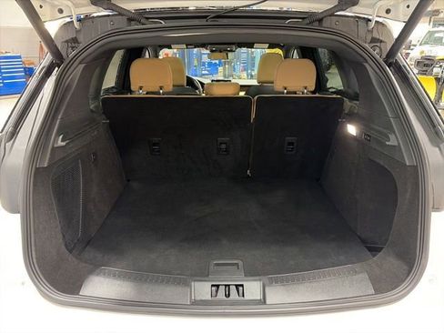 Used 2022 Lincoln Corsair Reserve w/ Equipment Group 201A image 32