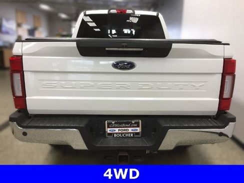 Certified 2022 Ford F350 Lariat w/ Lariat Ultimate Package image 4