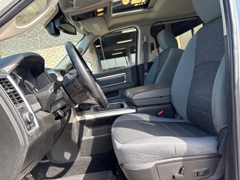 Used 2018 RAM 2500 Big Horn w/ Harvest Edition image 3