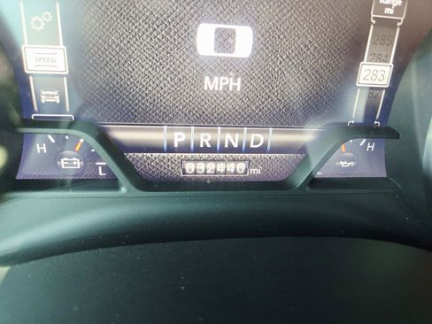 Used 2022 RAM 1500 Laramie w/ Sport Appearance Package AWD/4WD image 29
