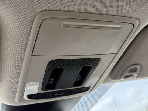 Used 2023 Honda Pilot Elite image 26