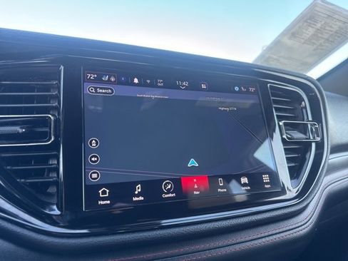 Used 2023 Dodge Durango GT image 3