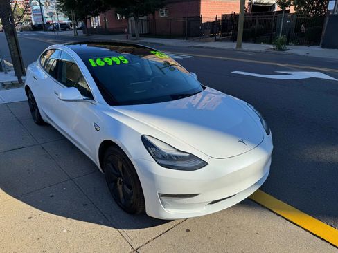 Used 2020 Tesla Model 3 Long Range image 9