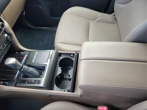 Used 2023 Lexus GX 460 Premium AWD/4WD image 29