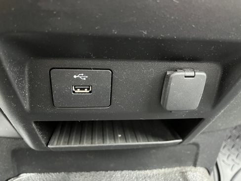 Certified 2021 Ford F250 XL AWD/4WD image 13