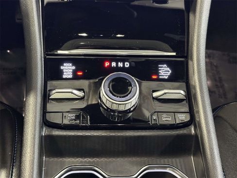 Used 2024 Jeep Grand Cherokee Trailhawk w/ Advanced Protech Group II image 23