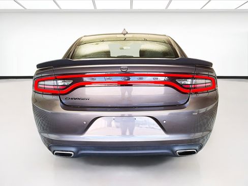 Used 2023 Dodge Charger SXT w/ Blacktop Package RWD image 5