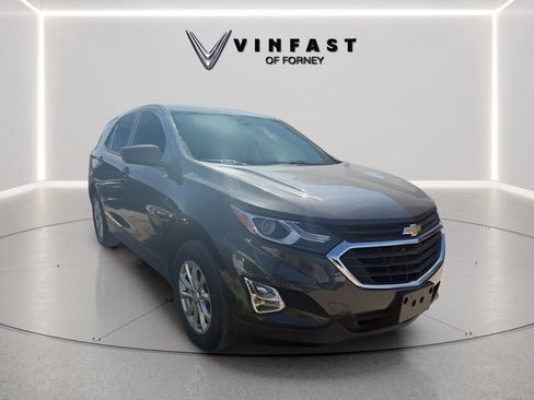 Used 2021 Chevrolet Equinox LS w/ LS Convenience Package FWD image 5