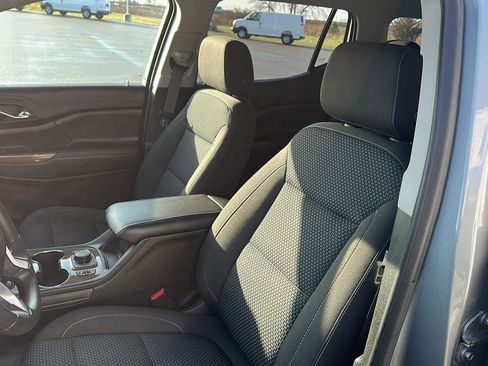 Used 2023 GMC Acadia SLE w/ Driver Convenience Package image 28