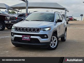 Used 2024 Jeep Compass Latitude AWD/4WD video 1