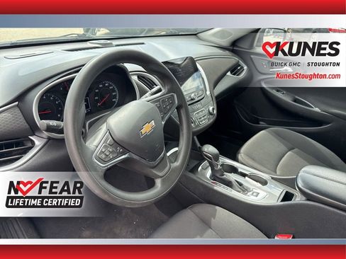 Used 2023 Chevrolet Malibu LT FWD image 24
