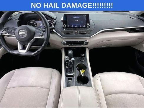 Used 2019 Nissan Altima 2.5 S AWD/4WD image 14