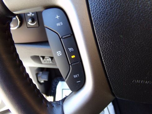 Used 2011 Chevrolet Silverado 1500 LT AWD/4WD image 30