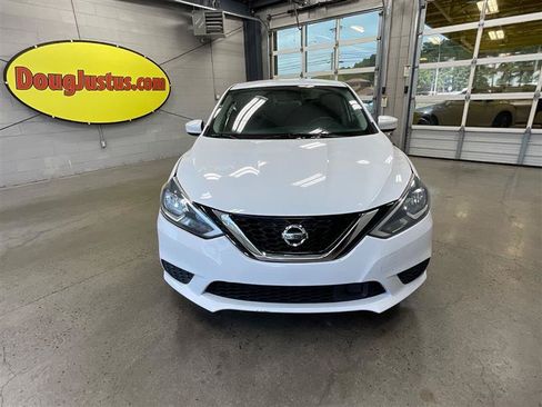 Used 2019 Nissan Sentra S FWD image 8