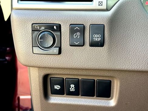 Used 2016 Lexus GX 460 image 14